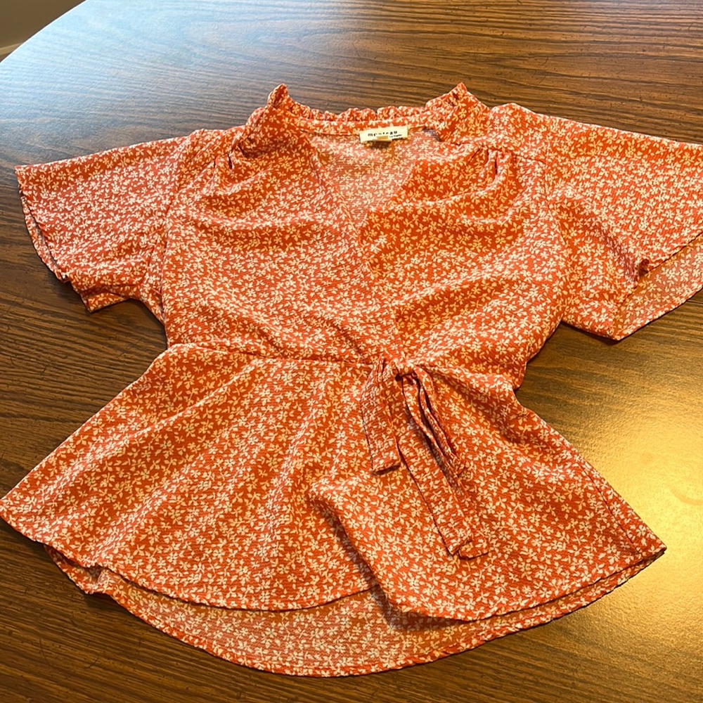 Women’s Blouse